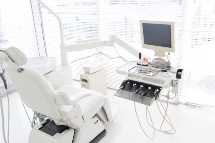 有害業務に伴う歯科健康診断の報告 ―10月1日から規模にかかわらず、すべての事業場に義務化