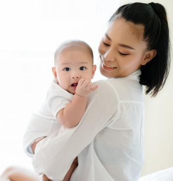 「母子健康手帳」11年ぶり見直し ―デジタル化や心のケア記載など項目充実へ