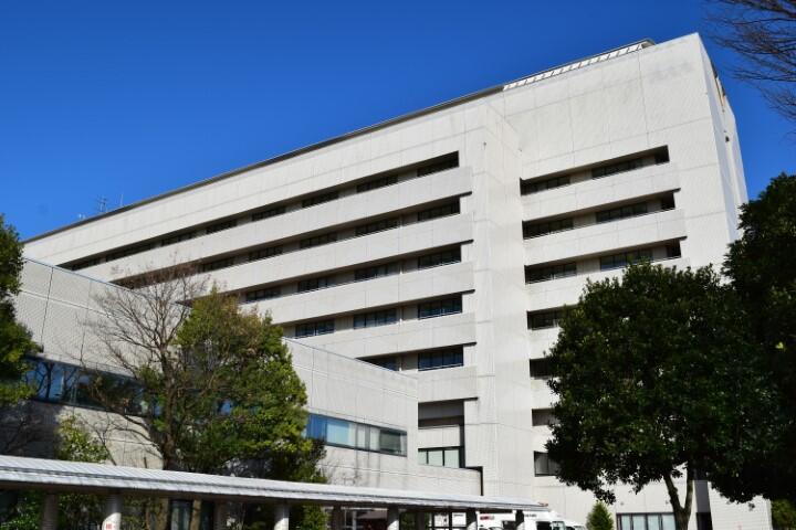 令和4年度 健保組合医療費、対前年比6.5％増―1人当たりの医療費の伸び率、「新型コロナ関連等」が110％