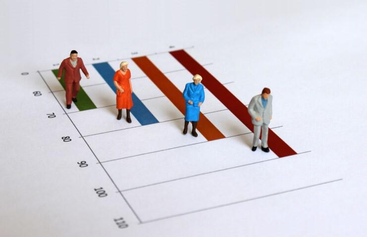 男性の「健康寿命」低下　新型コロナ感染症拡大が影響か 2022年の「健康寿命」公表